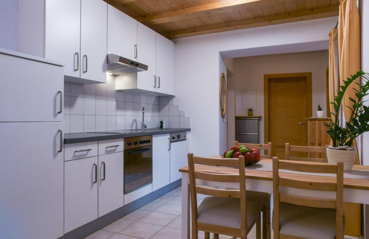 Schrotthof Apartment Велтурно Екстериор снимка