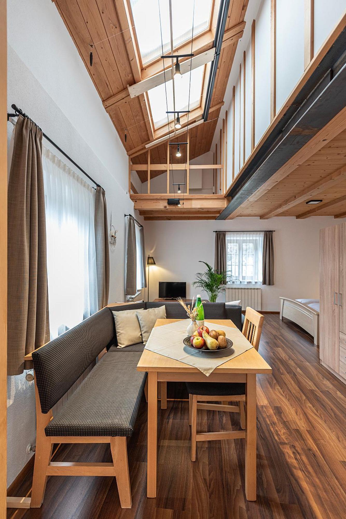 Schrotthof Apartment Велтурно Екстериор снимка